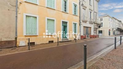 Immeuble - 160 m² - 9 pièces