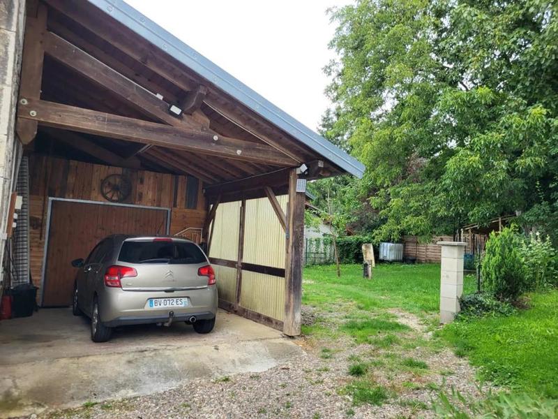 Maison - 90 m² - 7 pièces