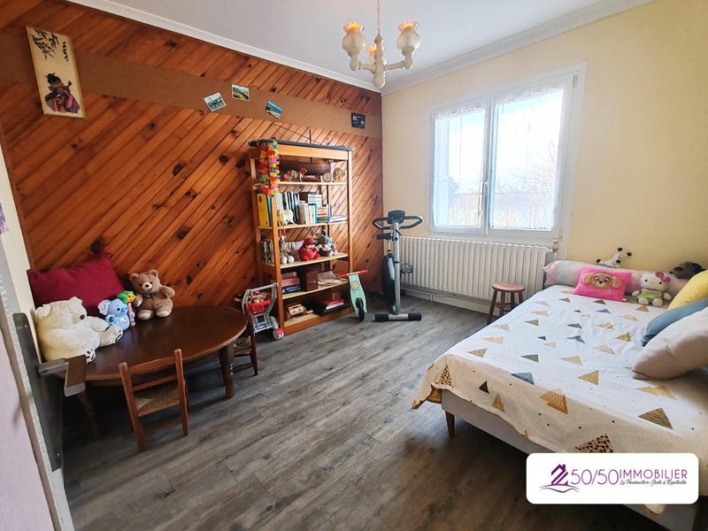 Maison - 140 m² - 7 pièces