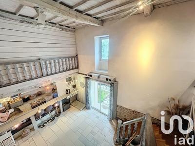 Maison - 230 m² - 9 pièces