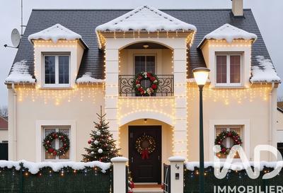 Maison - 195 m² - 7 pièces