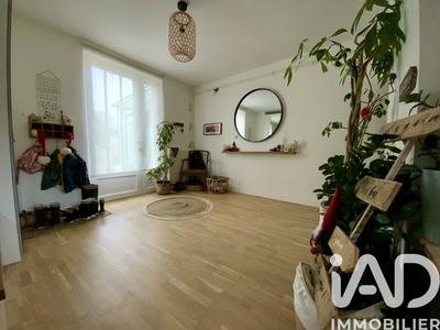 Maison - 150 m² - 8 pièces