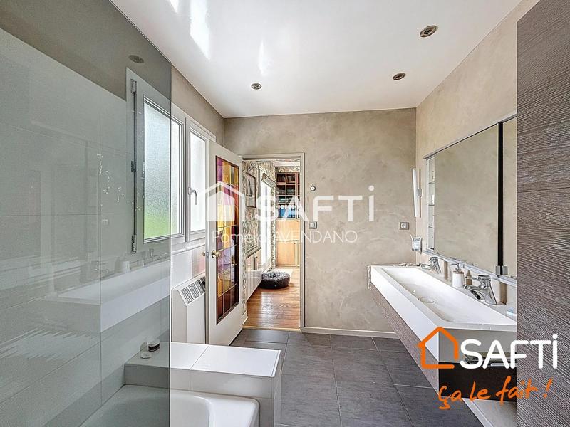 Maison - 140 m² - 7 pièces