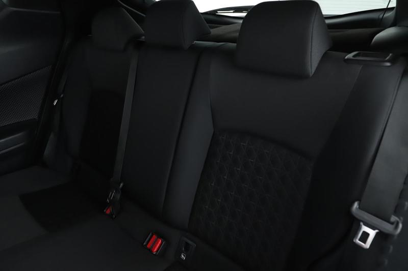 Toyota c-Hr 1.8 Hybride Edition 122 ch