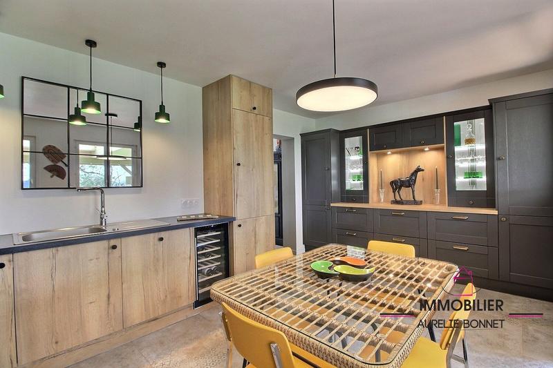 Maison ancienne - 187 m² - 7 pièces