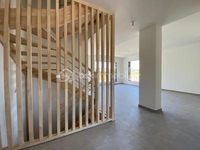 Maison - 154 m² - 5 pièces