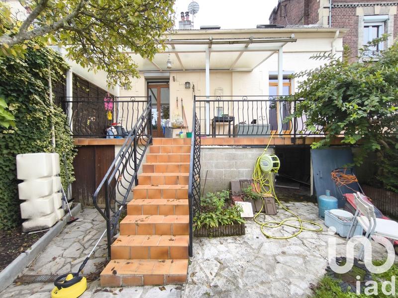 Maison - 104 m² - 4 pièces