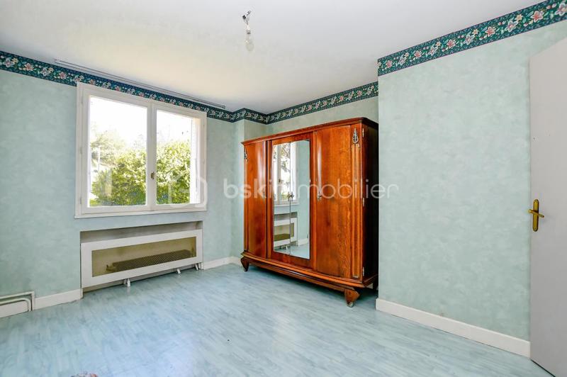 Appartement - 98 m² - 5 pièces