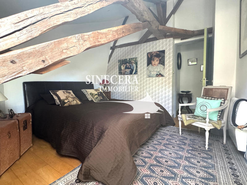 Maison - 181 m² - 6 pièces