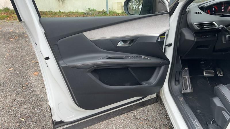 Peugeot 3008 II 1.5 BlueHDi 130 Eat8 Gt Pack - Automatique