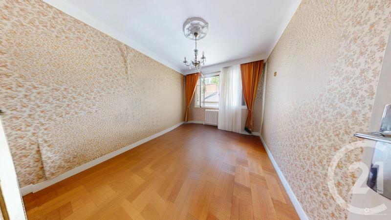 Maison - 117 m² - 5 pièces