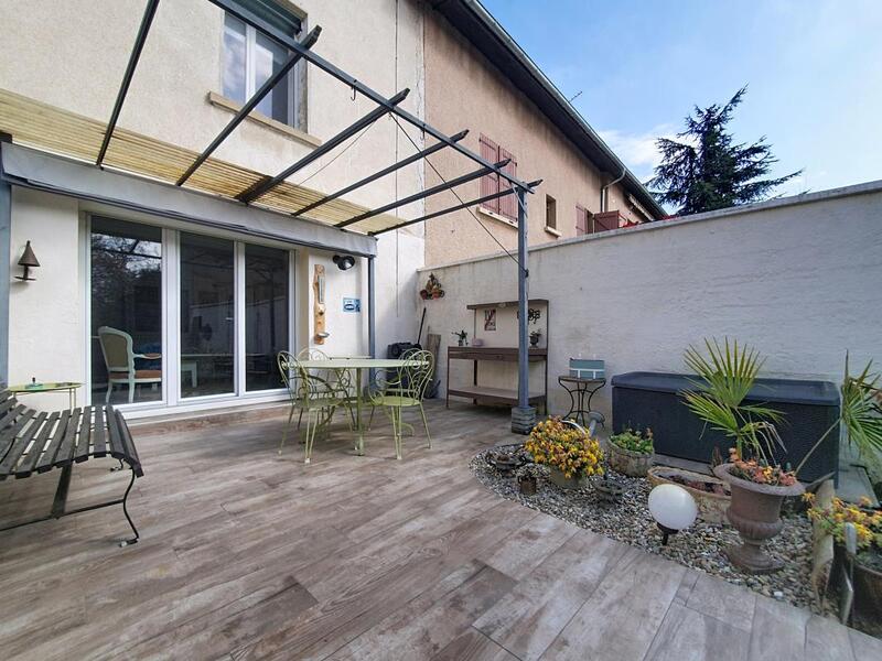 Maison de ville - 71 m² - 3 pièces