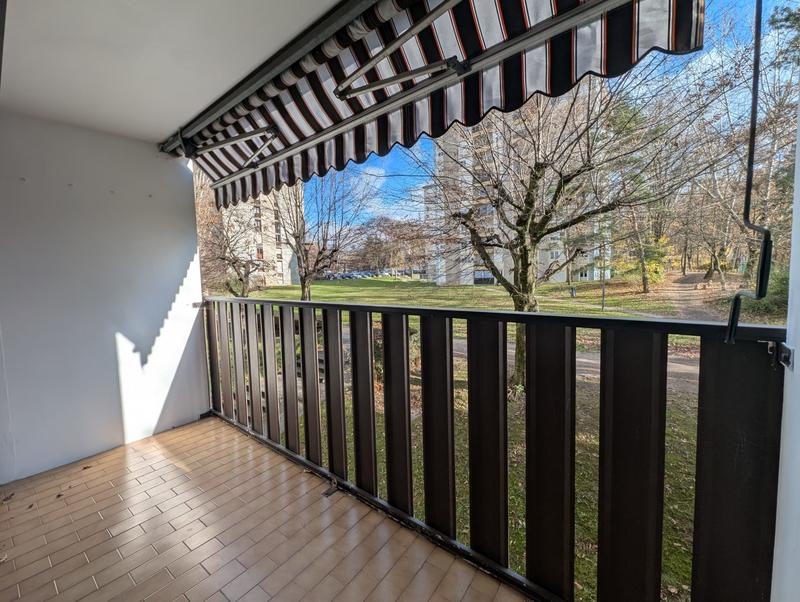 Appartement - 96 m² - 5 pièces