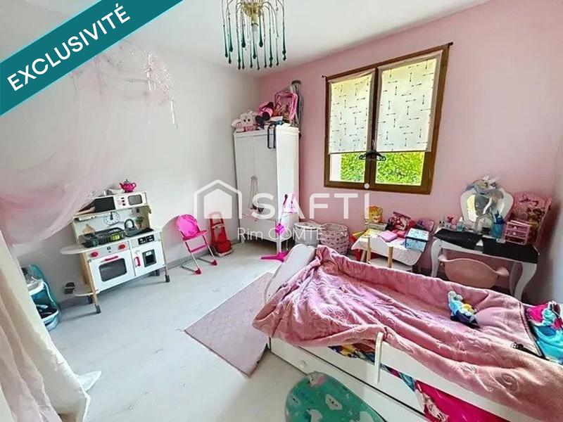 Maison - 90 m² - 5 pièces