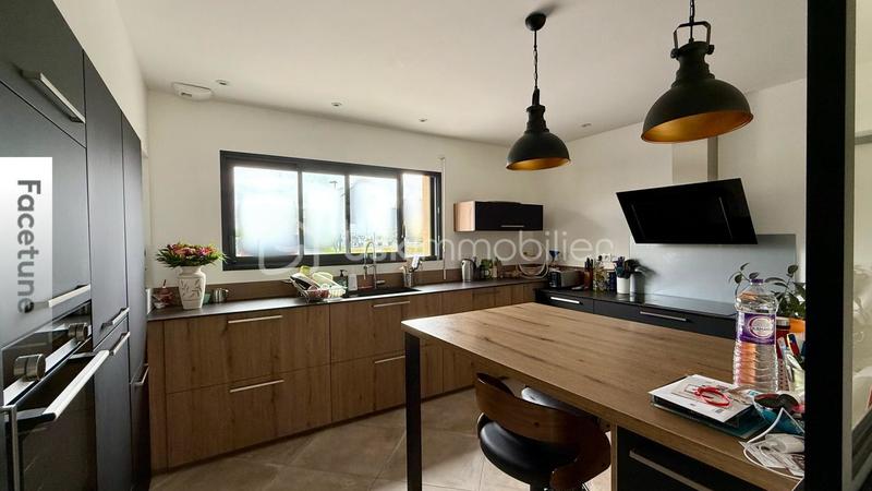 Maison - 133 m² - 5 pièces