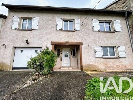 Maison - 237 m² - 6 pièces