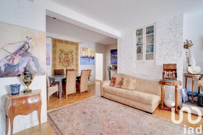 Appartement - 75 m² - 3 pièces