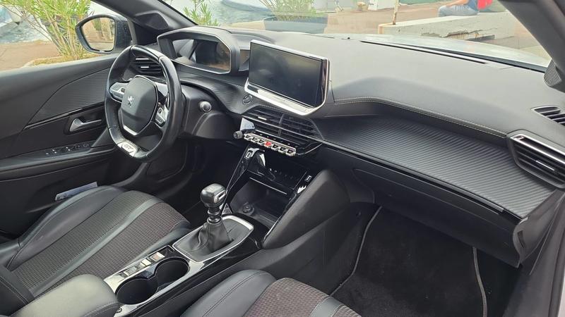 Peugeot 208 II 1.2 Puretech 100.0 Gt Line