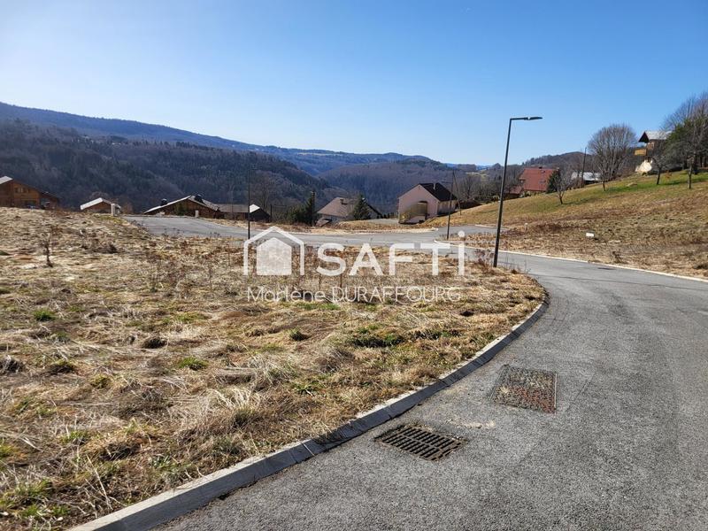 Terrain - 684 m²