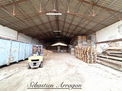 Local commercial - 1 000 m²