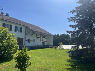 Maison - 298 m² - 12 pièces