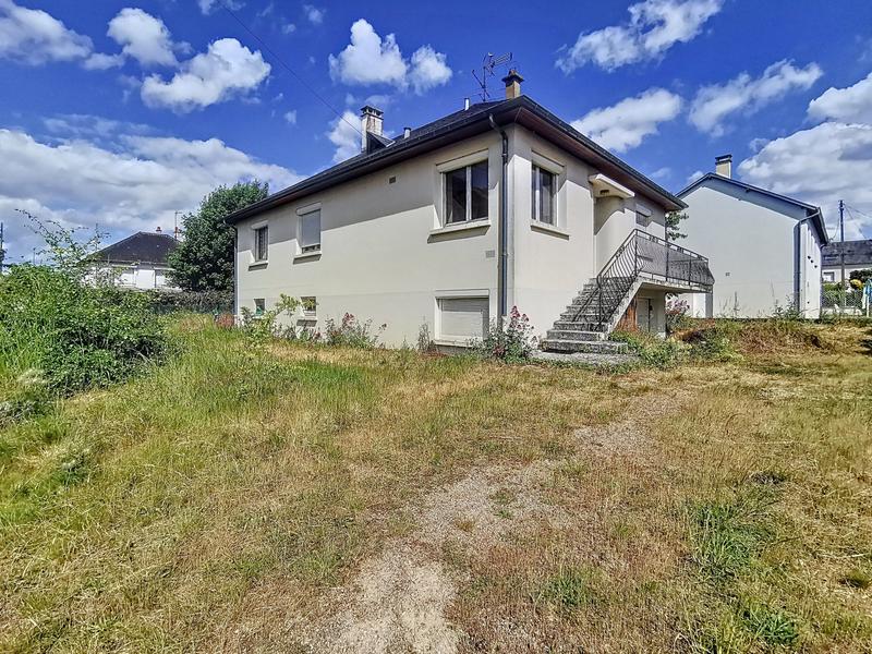 Maison - 91 m² - 6 pièces