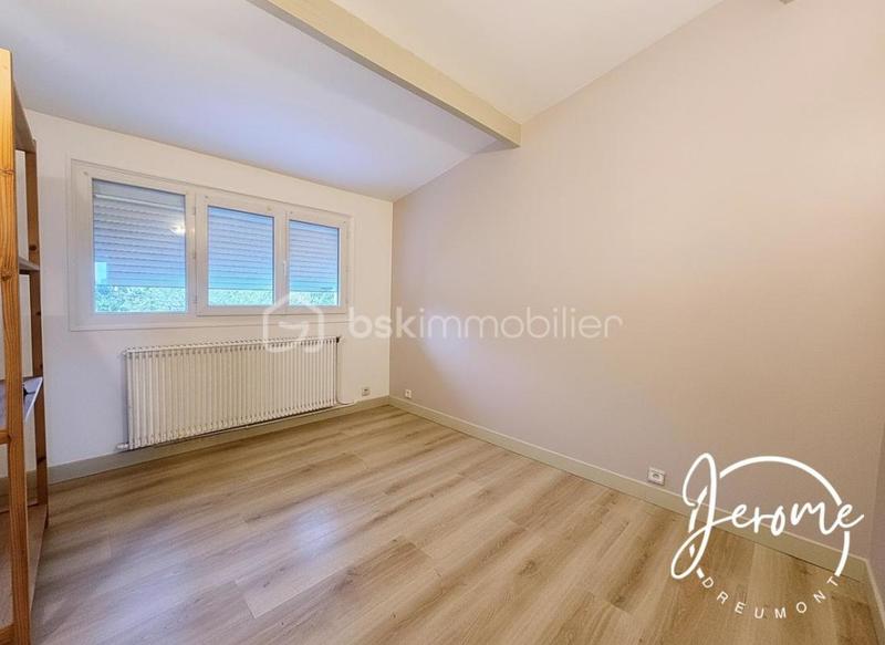 Maison - 148 m² - 7 pièces