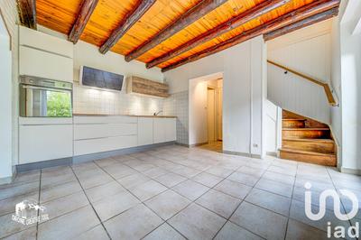 Duplex - 77 m² - 4 pièces