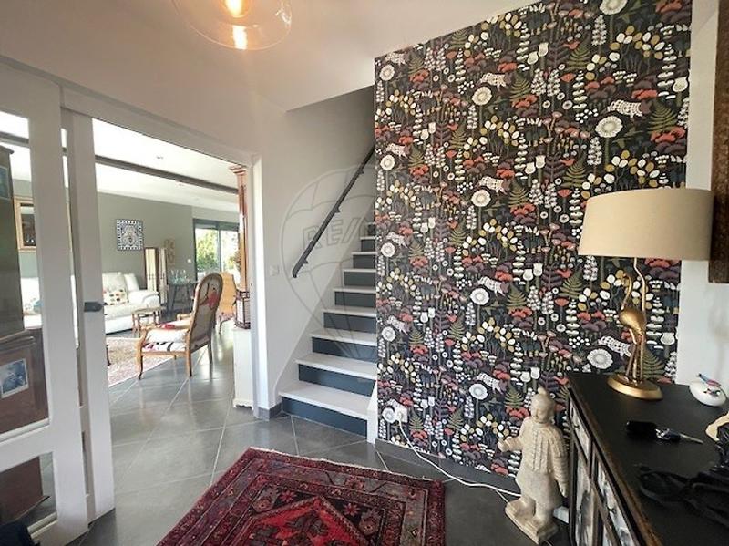 Maison - 143 m² - 6 pièces