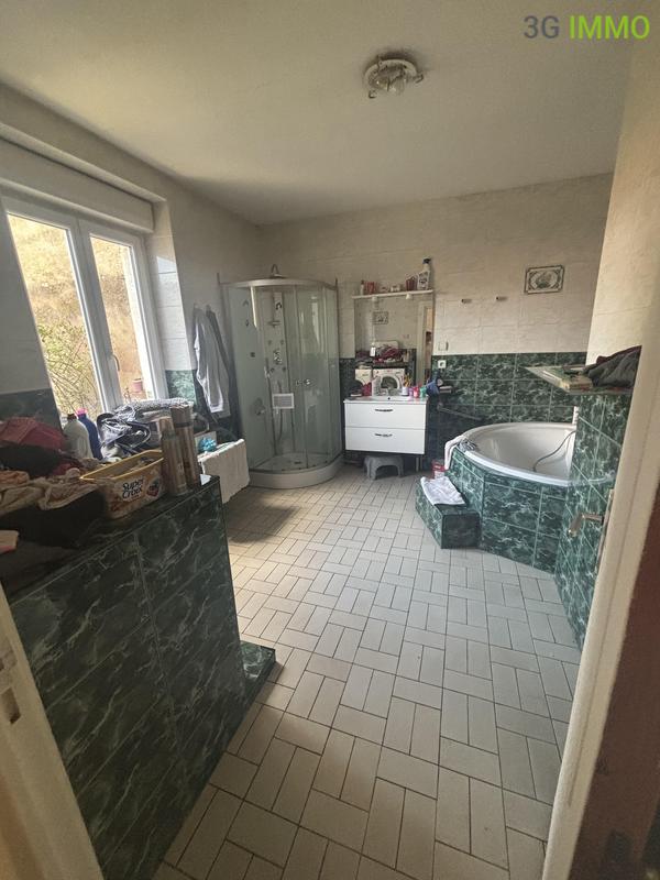 Maison - 149 m² - 6 pièces