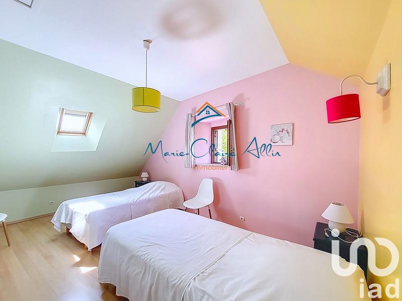 Maison - 102 m² - 4 pièces