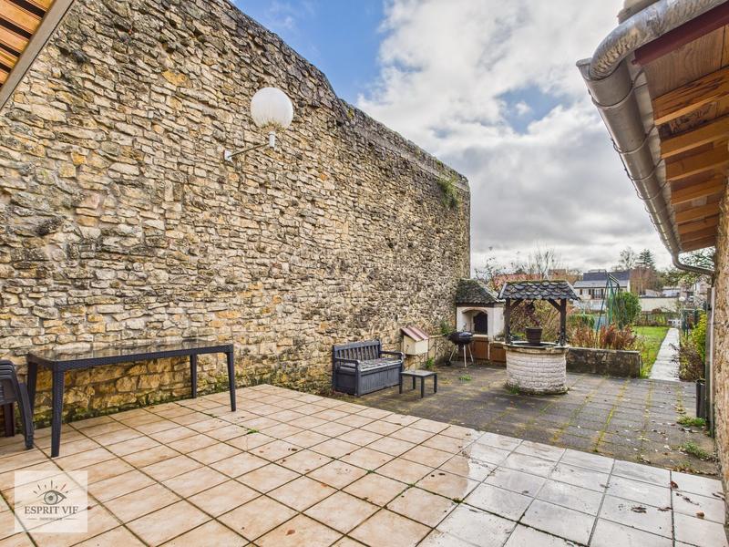 Maison - 138 m² - 6 pièces