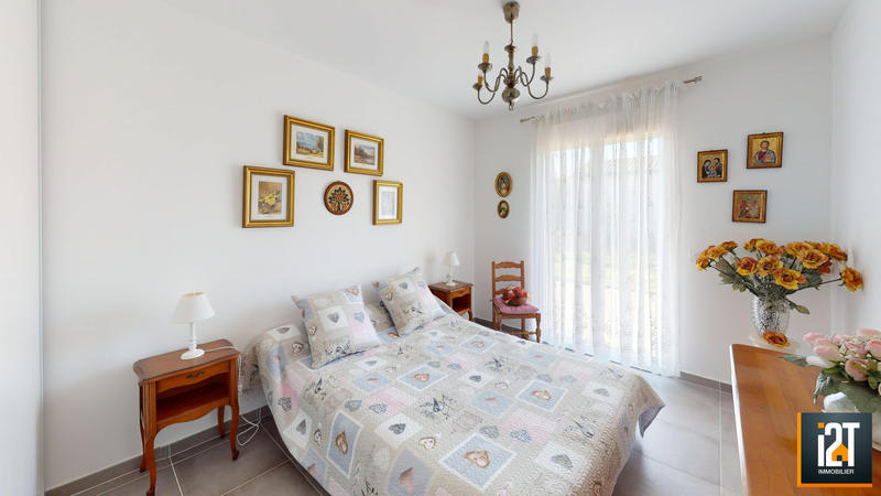 Villa - 96 m² - 4 pièces