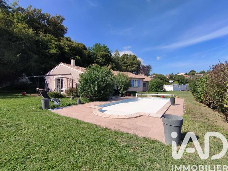 Maison - 110 m² - 4 pièces