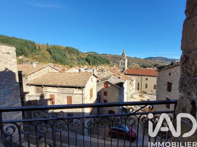 Maison de ville - 71 m² - 5 pièces