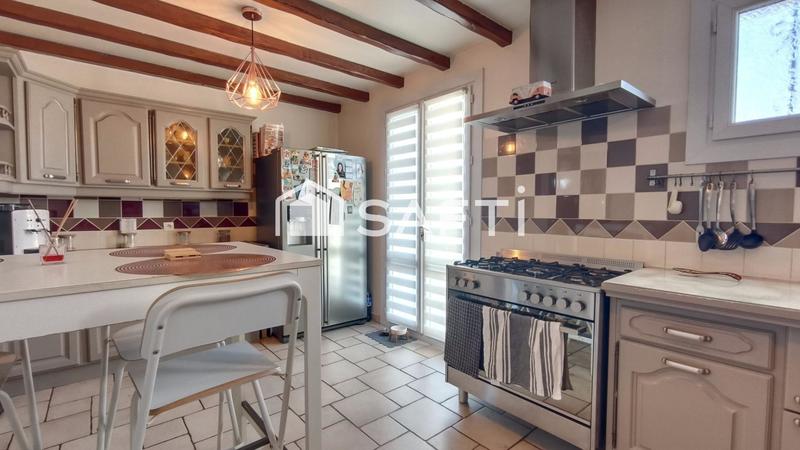 Maison - 160 m² - 7 pièces