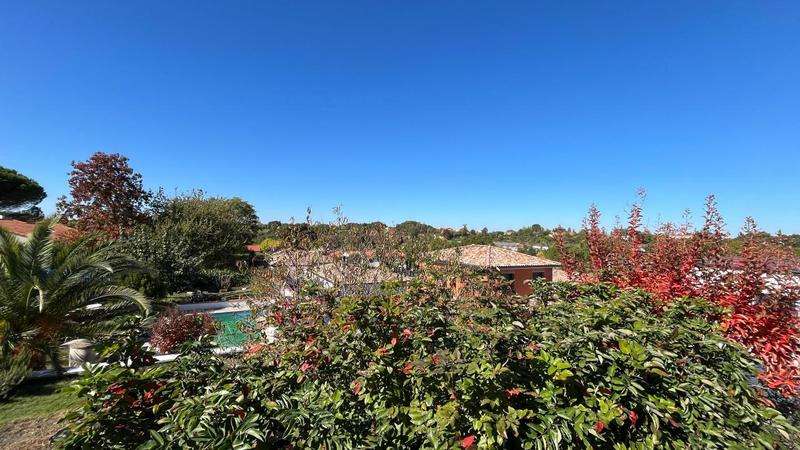 Maison - 180 m² - 4 pièces