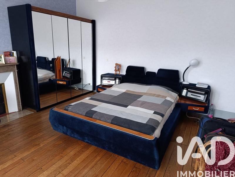 Maison - 197 m² - 7 pièces