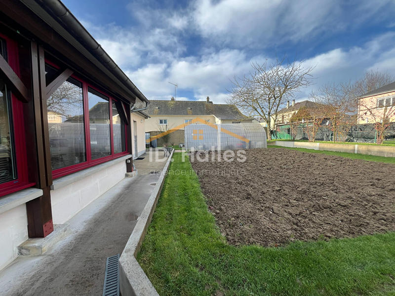 Maison - 122 m² - 7 pièces