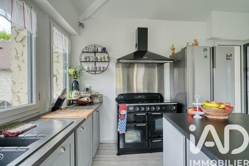 Maison - 196 m² - 8 pièces