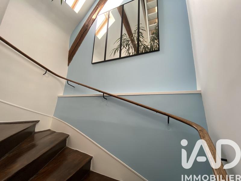 Maison - 186 m² - 7 pièces