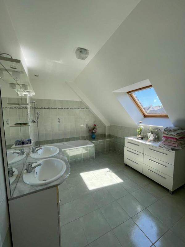 Maison - 106 m² - 5 pièces