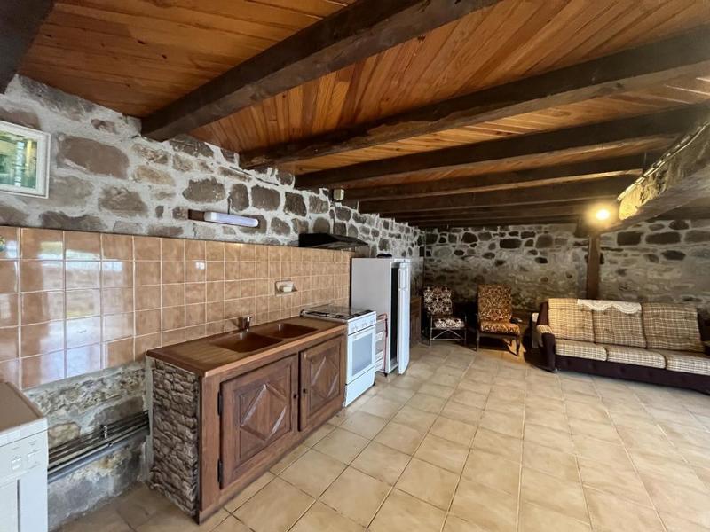 Corps de ferme - 141 m² - 5 pièces