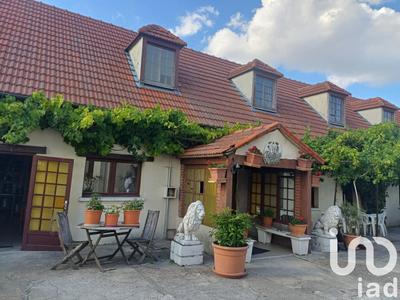 Maison - 229 m² - 10 pièces