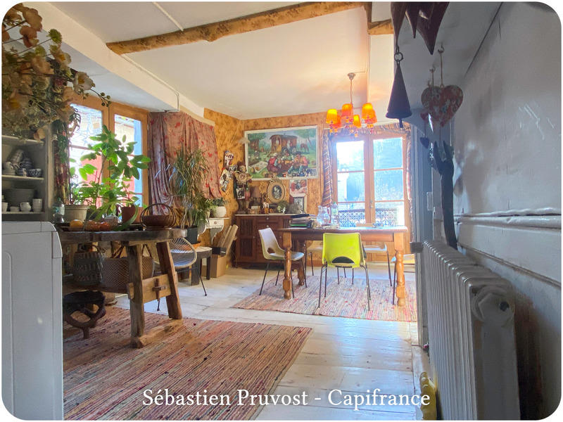 Maison en pierre - 400 m² - 8 pièces