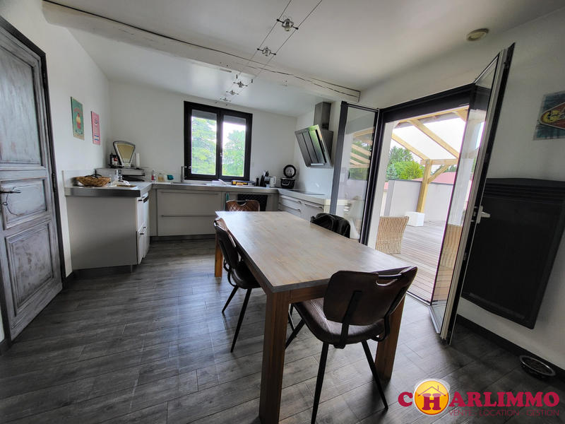 Maison traditionnelle - 130 m² - 5 pièces