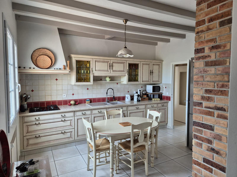 Maison - 160 m² - 8 pièces