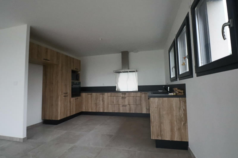 Maison - 136 m² - 4 pièces