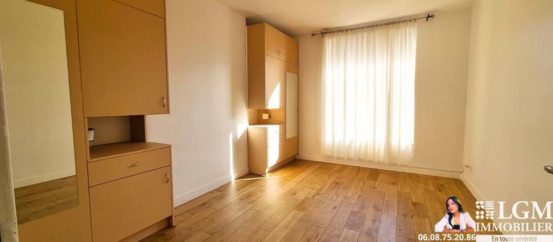 Appartement - 90 m² - 3 pièces
