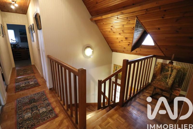 Maison - 193 m² - 9 pièces